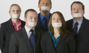 Cuando el silencio entrena la cultura equivocada